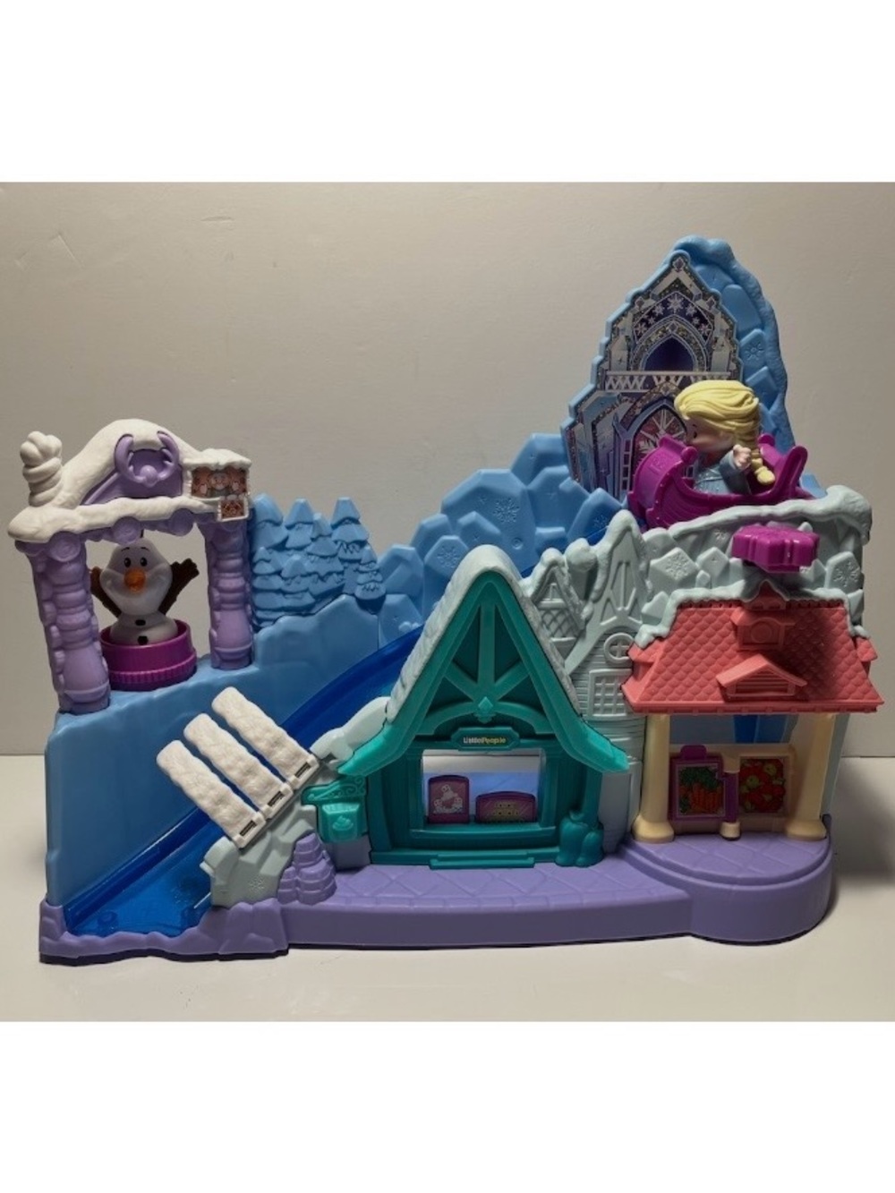 Fisher-Price Little People Winter Playset in Teal, Purple, Pink, Blue